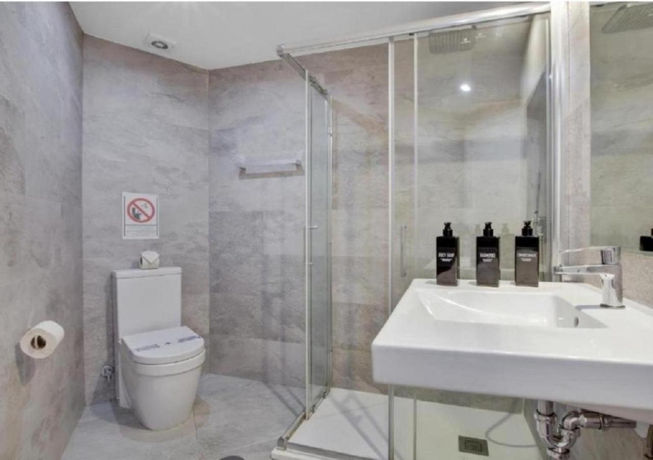 Apartment Club Playa Flores Torremolinos Exteriör bild