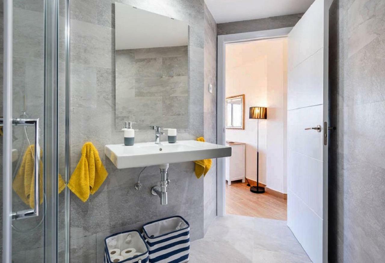 Apartment Club Playa Flores Torremolinos Exteriör bild